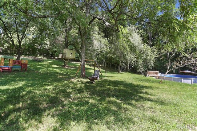 9 Robin Lane, Collinsville, IL 62234