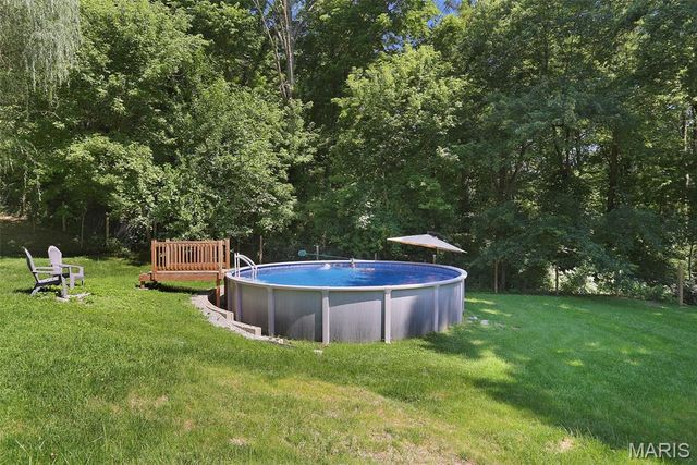9 Robin Lane, Collinsville, IL 62234