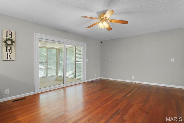 9 Robin Lane, Collinsville, IL 62234