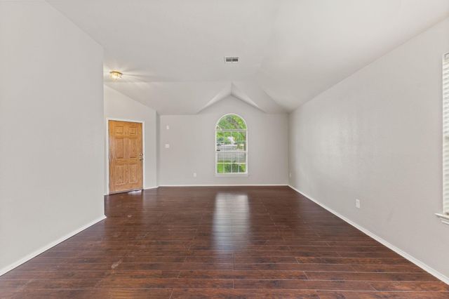 1954 Rachel LN, Round Rock, TX 78664