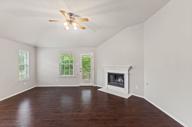 1954 Rachel LN, Round Rock, TX 78664