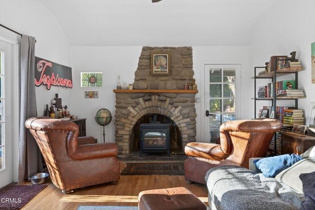 228 High Street, Oak View, CA 93022