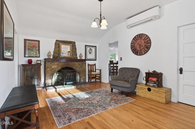 228 High Street, Oak View, CA 93022