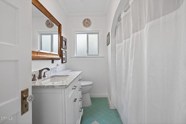 228 High Street, Oak View, CA 93022