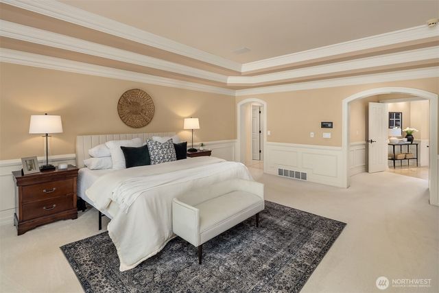 20450 NE 71st Street, Redmond, WA 98053