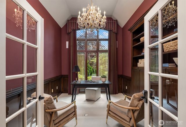 20450 NE 71st Street, Redmond, WA 98053