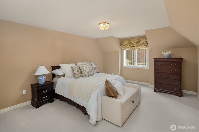 20450 NE 71st Street, Redmond, WA 98053