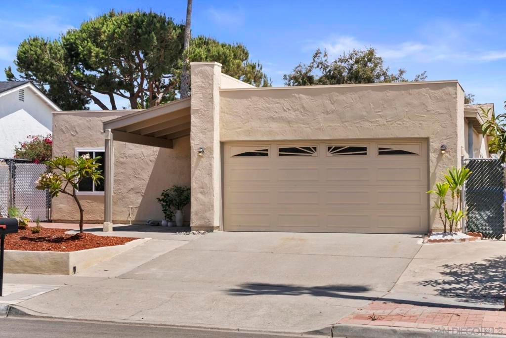 4105 Alana Cir, Oceanside, CA 92056 — exterior