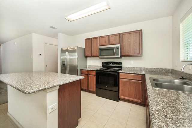 142 Pinto Drive, Waxahachie, TX 75165