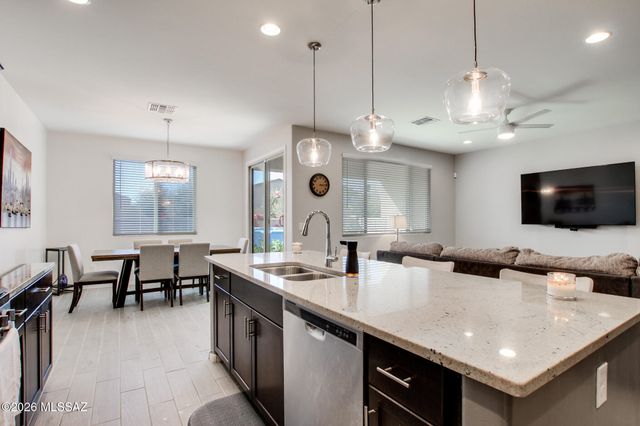 15462 S Camino Napo, Sahuarita, AZ 85629