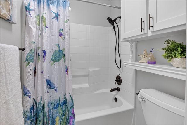 15642 Cuttysark St, Corpus Christi, TX 78418