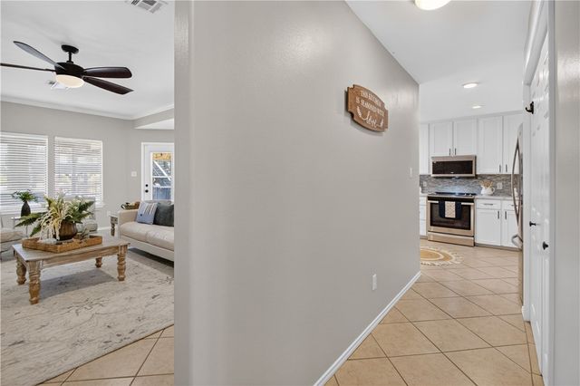 15642 Cuttysark St, Corpus Christi, TX 78418