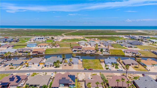 15642 Cuttysark St, Corpus Christi, TX 78418