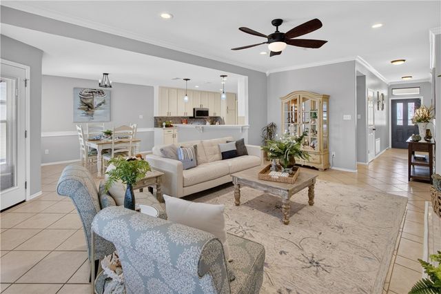 15642 Cuttysark St, Corpus Christi, TX 78418