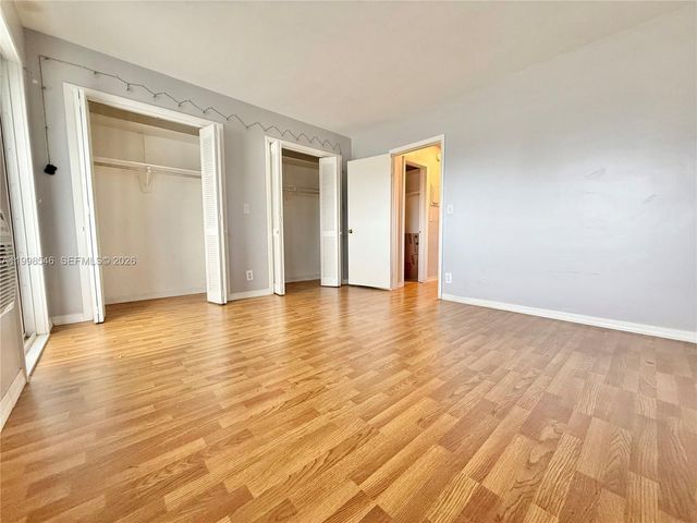 455 Golden Isles Dr 309, Hallandale Beach, FL 33009