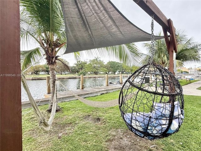 455 Golden Isles Dr 309, Hallandale Beach, FL 33009