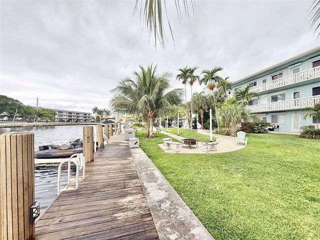 455 Golden Isles Dr 309, Hallandale Beach, FL 33009