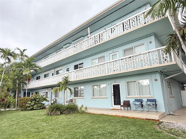 455 Golden Isles Dr 309, Hallandale Beach, FL 33009