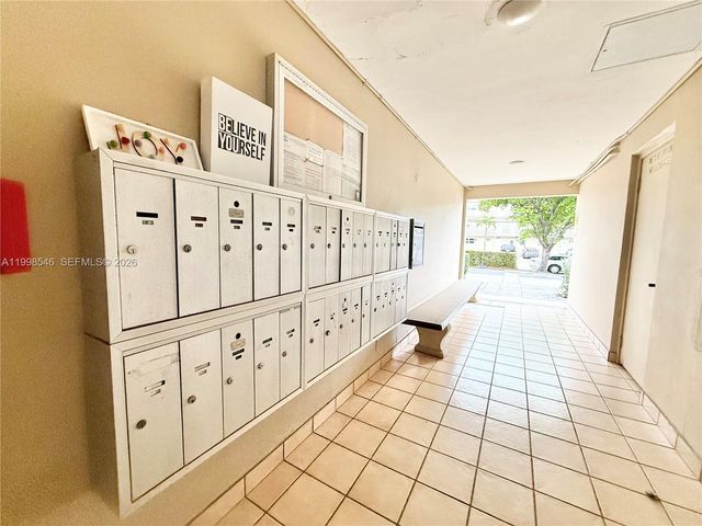 455 Golden Isles Dr 309, Hallandale Beach, FL 33009