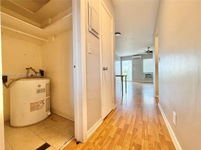 455 Golden Isles Dr 309, Hallandale Beach, FL 33009