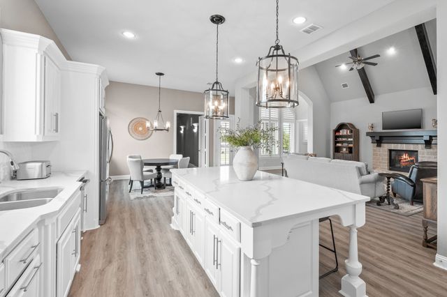 8009 Three Forks Trail, Mckinney, TX 75071