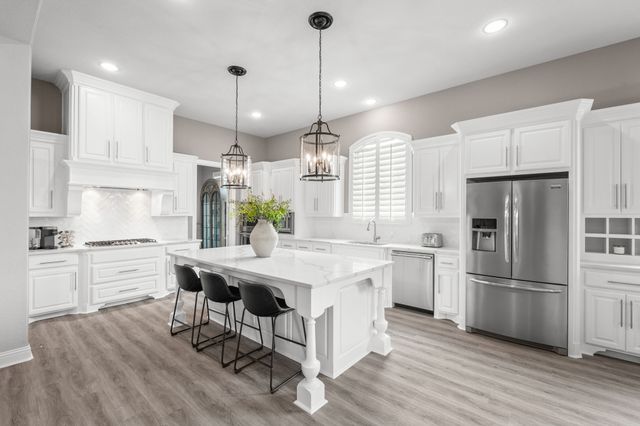 8009 Three Forks Trail, Mckinney, TX 75071