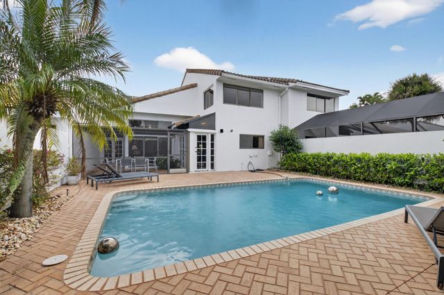 19629 Bay Cove Drive, Boca Raton, FL 33434