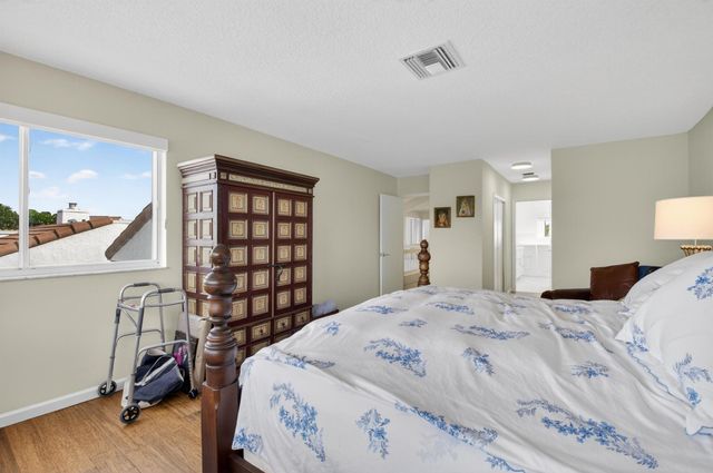 19629 Bay Cove Drive, Boca Raton, FL 33434