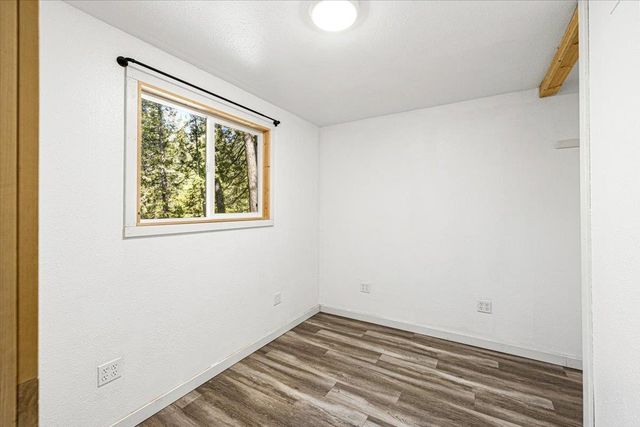 10878 Leecrest Ct, Nevada City, CA 95959