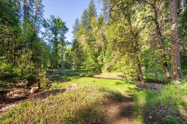 10878 Leecrest Ct, Nevada City, CA 95959