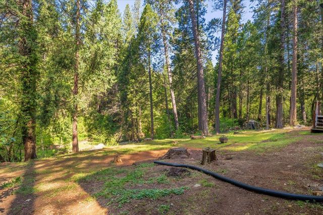 10878 Leecrest Ct, Nevada City, CA 95959
