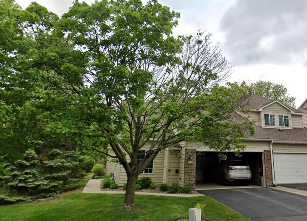 2520 Claremont Drive 17, Mendota Heights, MN 55120 — exterior