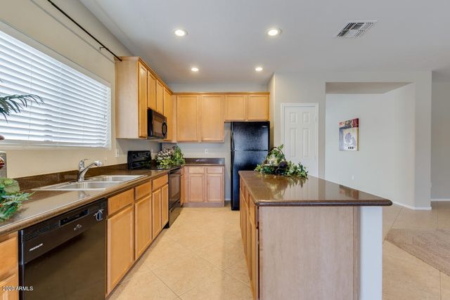 3766 E Constitution Court, Gilbert, AZ 85296