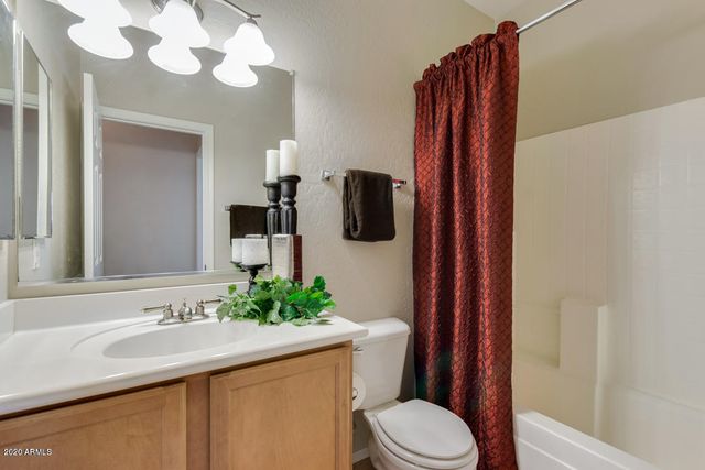 3766 E Constitution Court, Gilbert, AZ 85296