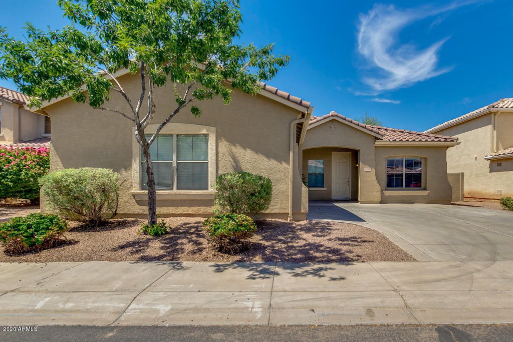 3766 E Constitution Court, Gilbert, AZ 85296
