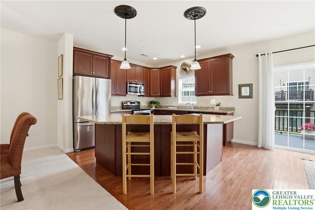 2223 Rising Hill Road, Whitehall Twp, PA 18052