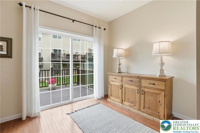 2223 Rising Hill Road, Whitehall Twp, PA 18052