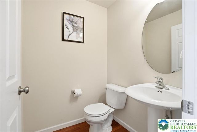 2223 Rising Hill Road, Whitehall Twp, PA 18052