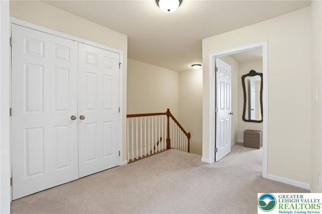 2223 Rising Hill Road, Whitehall Twp, PA 18052