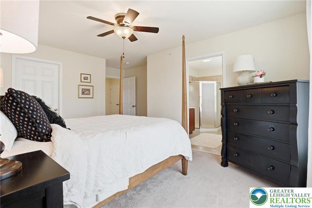 2223 Rising Hill Road, Whitehall Twp, PA 18052