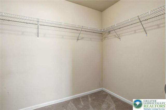 2223 Rising Hill Road, Whitehall Twp, PA 18052