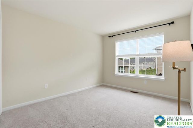 2223 Rising Hill Road, Whitehall Twp, PA 18052