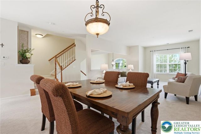2223 Rising Hill Road, Whitehall Twp, PA 18052