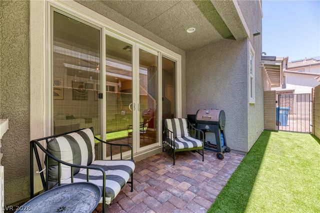 718 Cottonwood Hill Place, Henderson, NV 89011