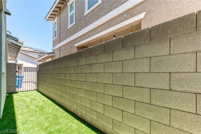 718 Cottonwood Hill Place, Henderson, NV 89011
