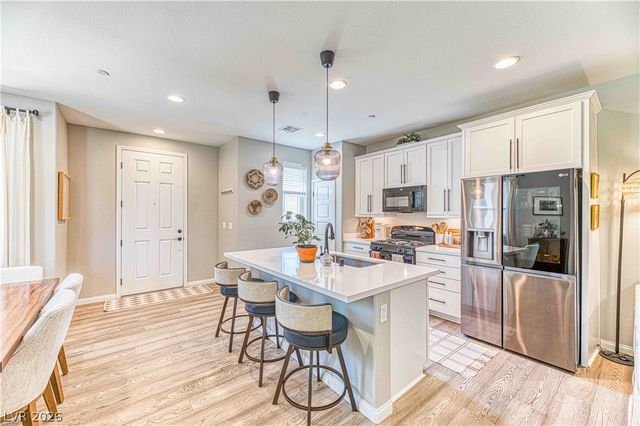 718 Cottonwood Hill Place, Henderson, NV 89011