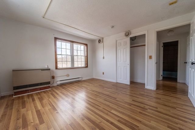 30 Beech St Apt 4C, Bristol, NH 03222