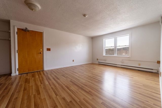 30 Beech St Apt 4C, Bristol, NH 03222