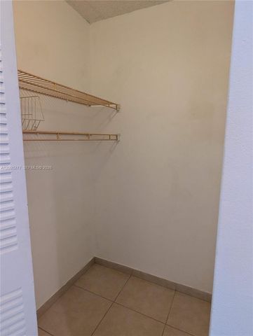 16751 NE 9th Ave 408, North Miami Beach, FL 33162