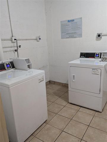 16751 NE 9th Ave 408, North Miami Beach, FL 33162